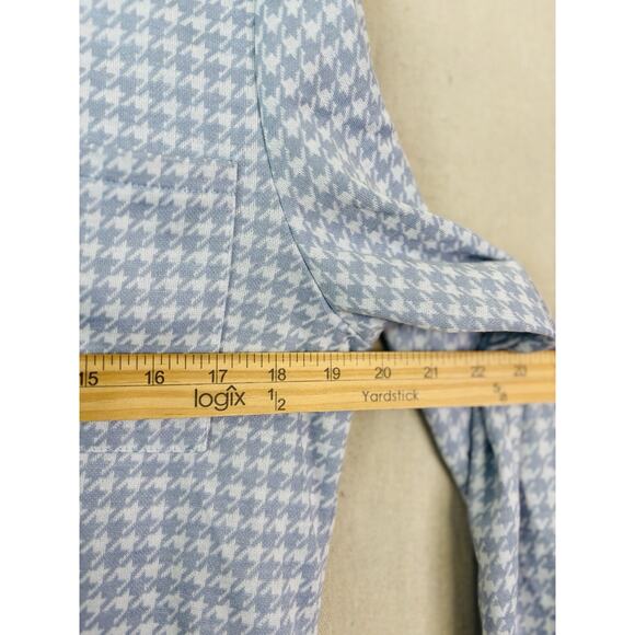 Boohoo Man Knit Button Down Top Men Large Blue White Houndstooth Academia Preppy - Picture 3 of 8